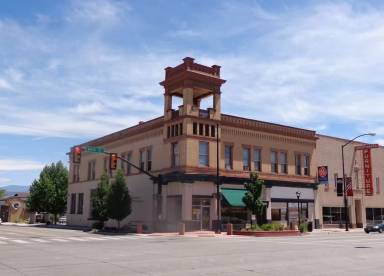 Main picture of 7 S Main St