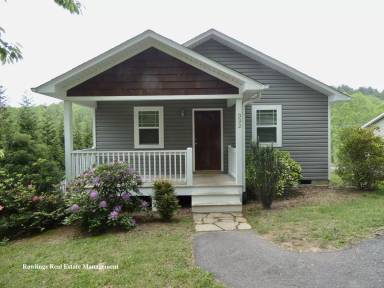 Main picture of 332 Old Fort Rd