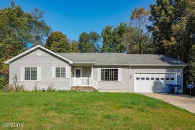 Main picture of 5694 Emneth Ave