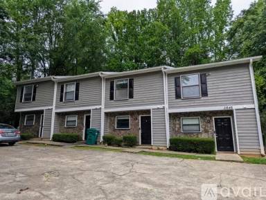 Main picture of 3846 Moran Way