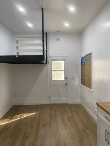 Main picture of 308 Standard St