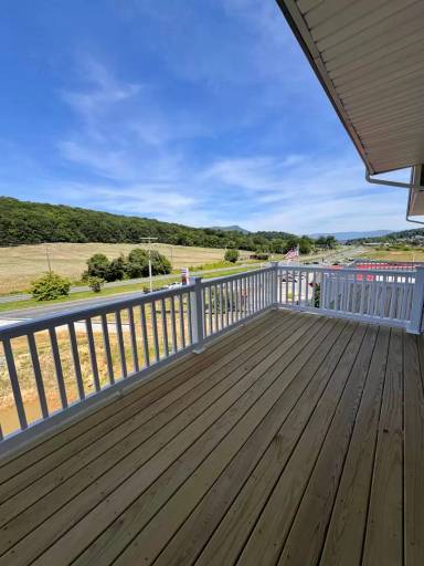Main picture of 2905 Orchard Ridge Ln