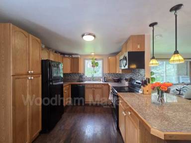 Main picture of 630 Springhill Ln