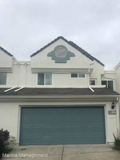 Main picture of 12 Shoal Dr E
