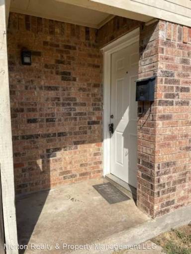 Main picture of 3211 Eastridge Dr