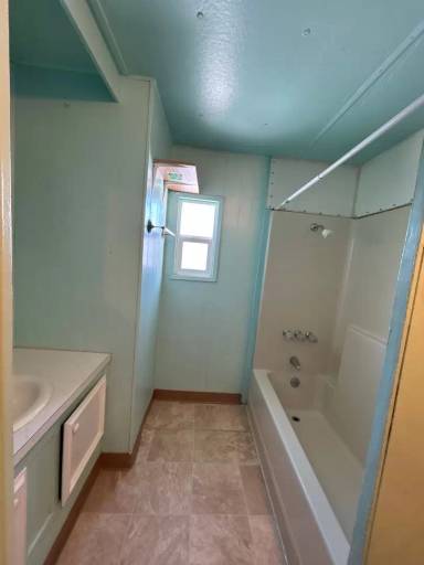 Main picture of 130 Jefferson Ave