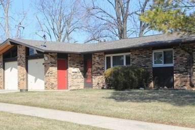 Main picture of 630 E 17th St