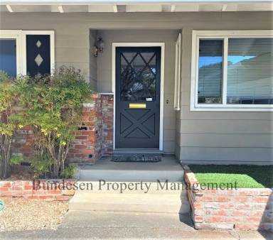 Main picture of 2352 Yulupa Ave