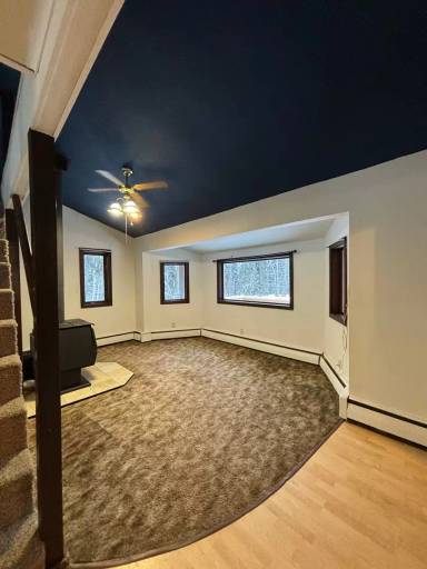 Main picture of 467 Ookpik Way