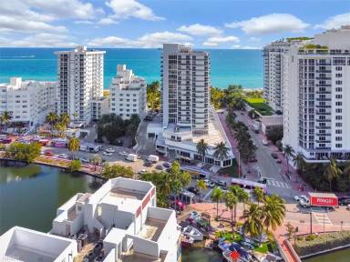 Main picture of Riviera Condominium