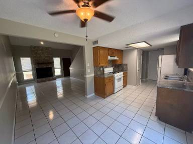 Main picture of 7001 Winedale Dr