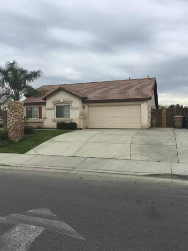 Main picture of 8027 Quest St