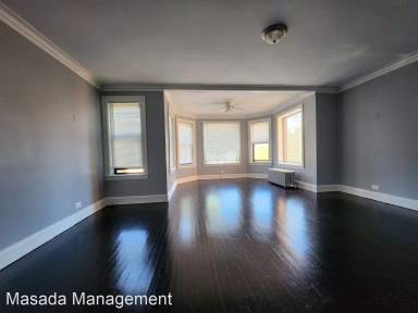 Main picture of 6901-17 S Paxton Ave & 2211-17 E 69th St Apartments