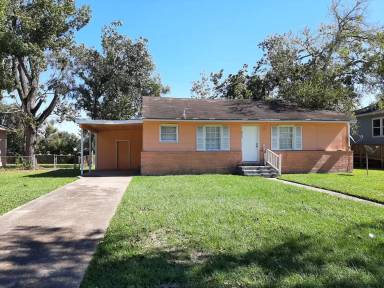 Main picture of 2314 Pacific St