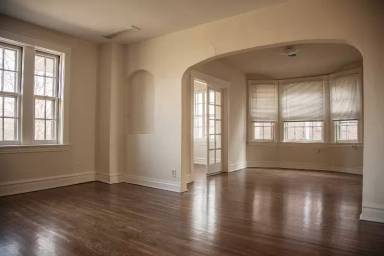 Main picture of 915 De Mun Ave