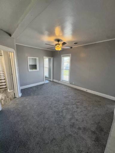 Main picture of 832 Elm St