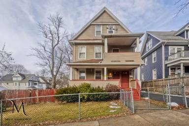 Main picture of 100 Prospect St