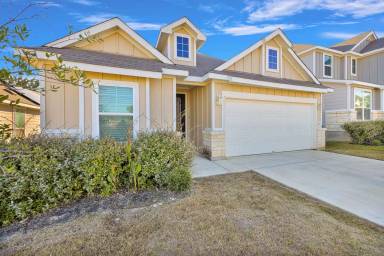 Main picture of 27242 Volcano Dr