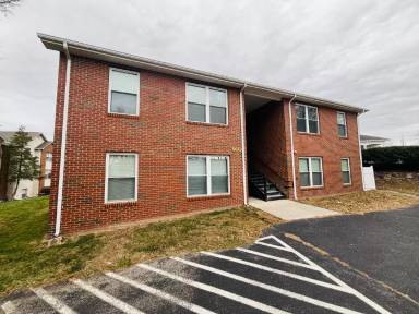 Main picture of 800 Orchard St