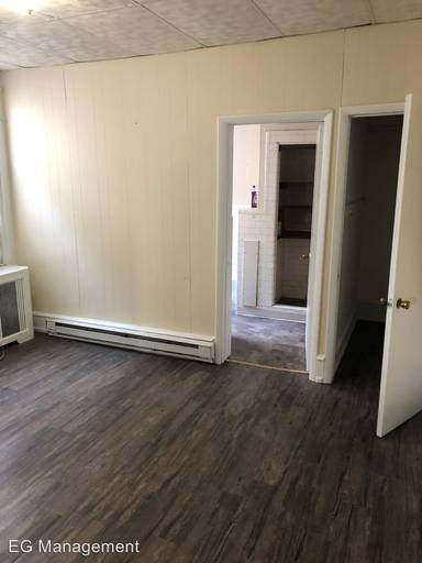 Main picture of 36 S 62nd St
