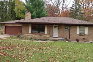Main picture of 3044 Kalamazoo Ave SE