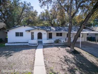 Main picture of 5628 Charlie Chan Dr