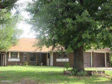 Main picture of 1229 NW 104th Ter