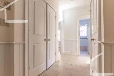 Main picture of 1334 Commonwealth Ave Apartments