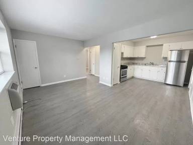 Main picture of 2304 S 62nd St