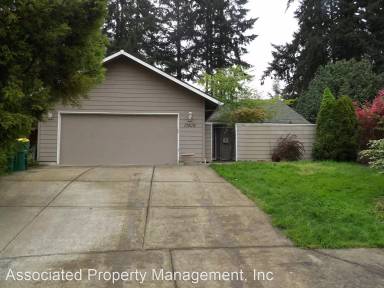 Main picture of 17618 SW Woodberry Ct