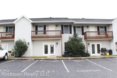 Main picture of 2451 Mosby Ct