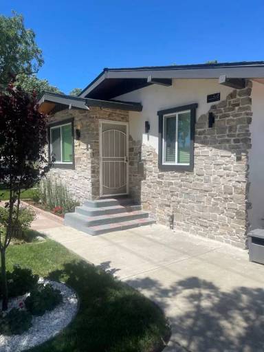 Main picture of 945 9th St