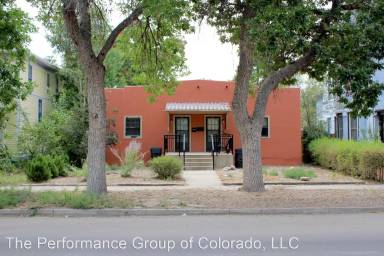 Main picture of 2111 N Grand Ave