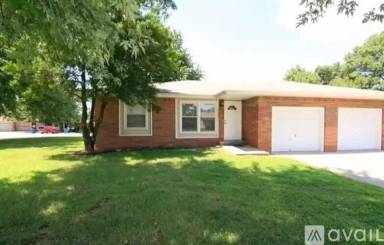 Main picture of 6509 N 23rd St