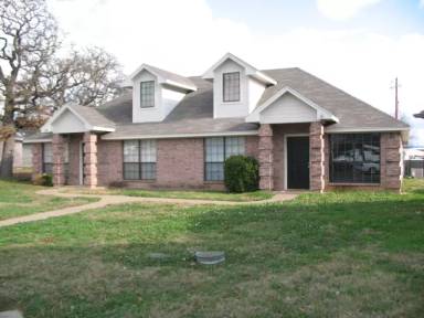 Main picture of 105 Henson Ct