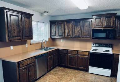 Main picture of 833 Tamerisk Dr