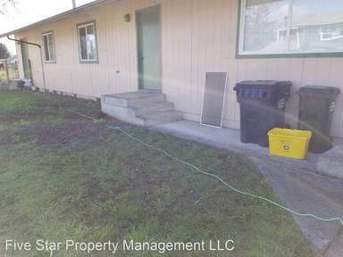 Main picture of 265 E 11th Ave