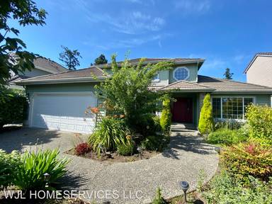 Main picture of 8830 NE 150th St
