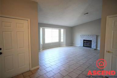 Main picture of 617 Nettle Pl