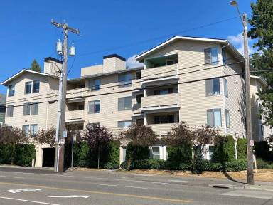Main picture of 11200 Greenwood Ave N