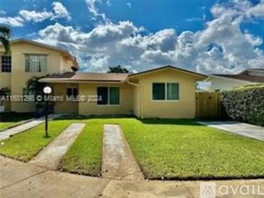 Main picture of 8302 SW 10th St
