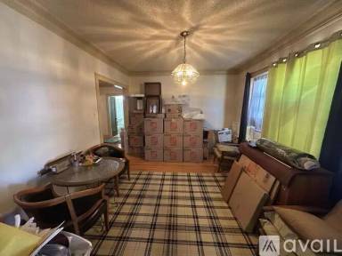 Main picture of 6234 N Bell Ave