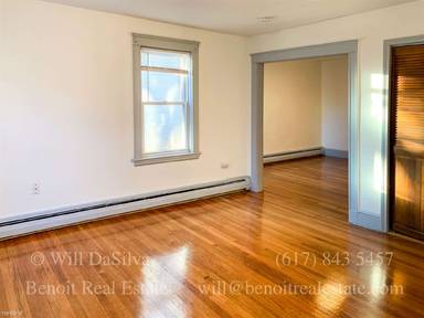 Main picture of 73 Porter St