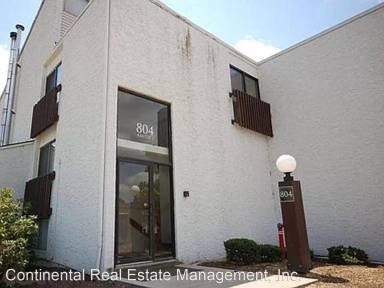 Main picture of 804 Stratford Dr