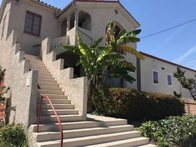 Main picture of 1715 Termino Ave