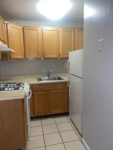 Main picture of 112 16th Ave