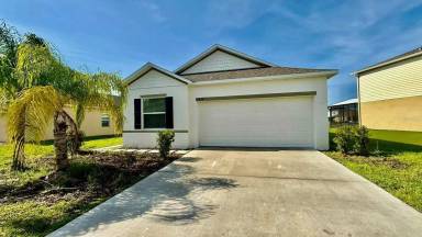 Main picture of 2224 Canyon Breeze Ave