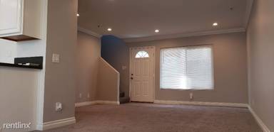Main picture of 8780 Burnet Ave