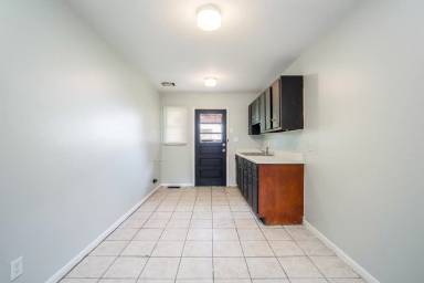 Main picture of 2729 McCall St