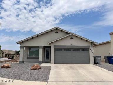 Main picture of 4944 Joe Castillo St